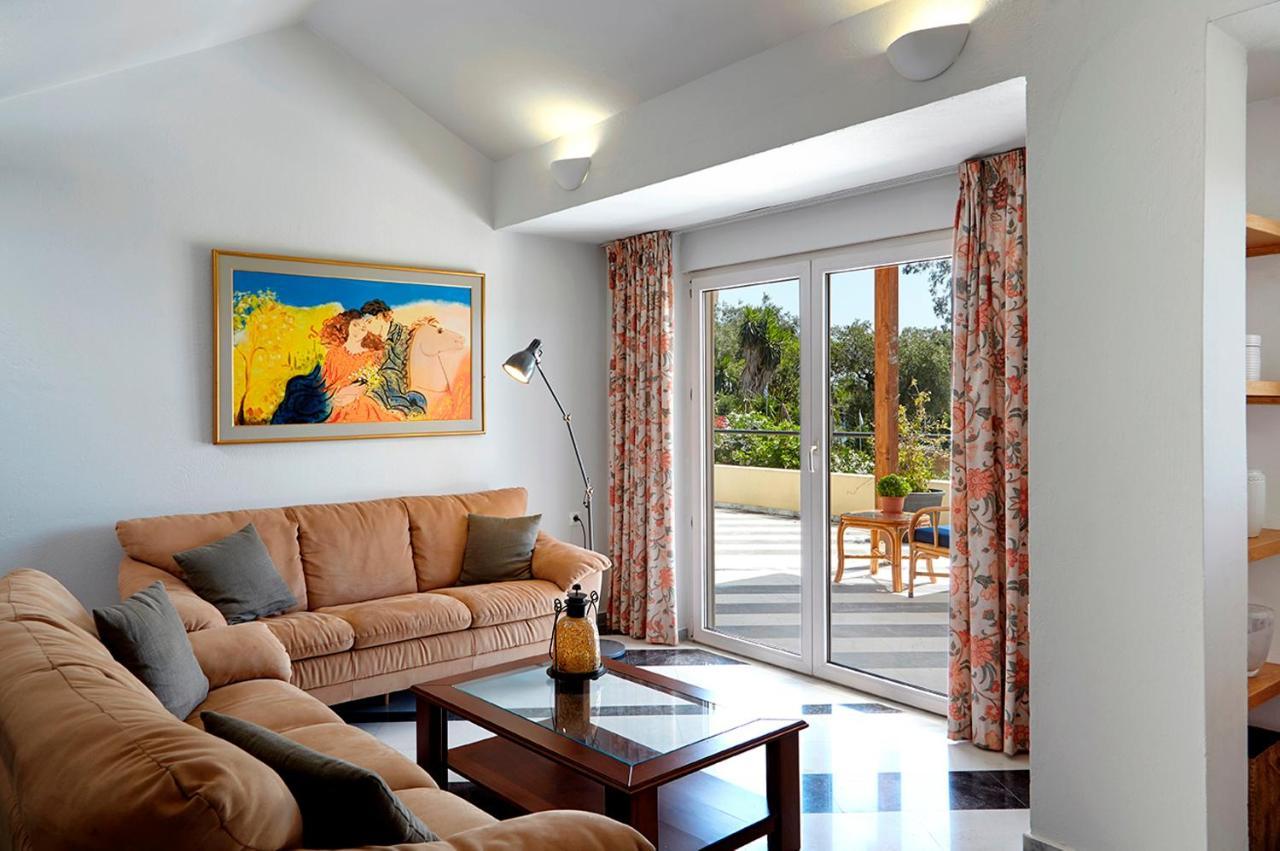 Helion Apartments Гоувия Экстерьер фото